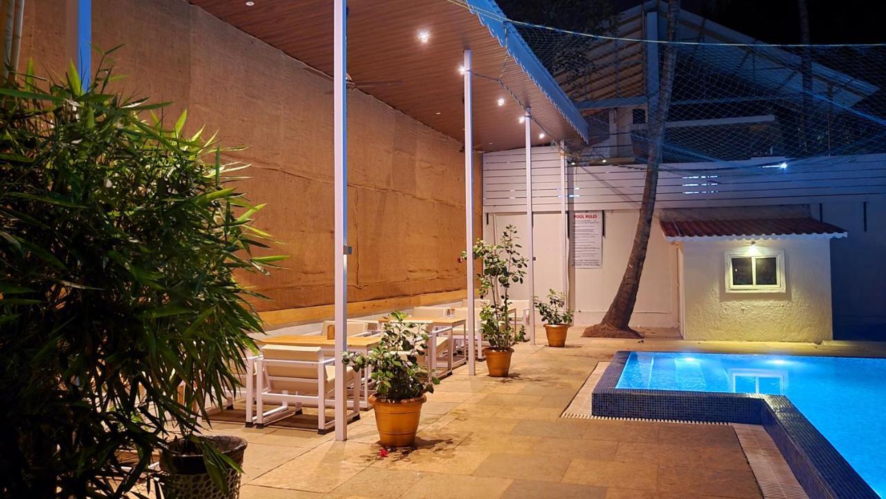 Garden Villa Vagator Exteriör bild